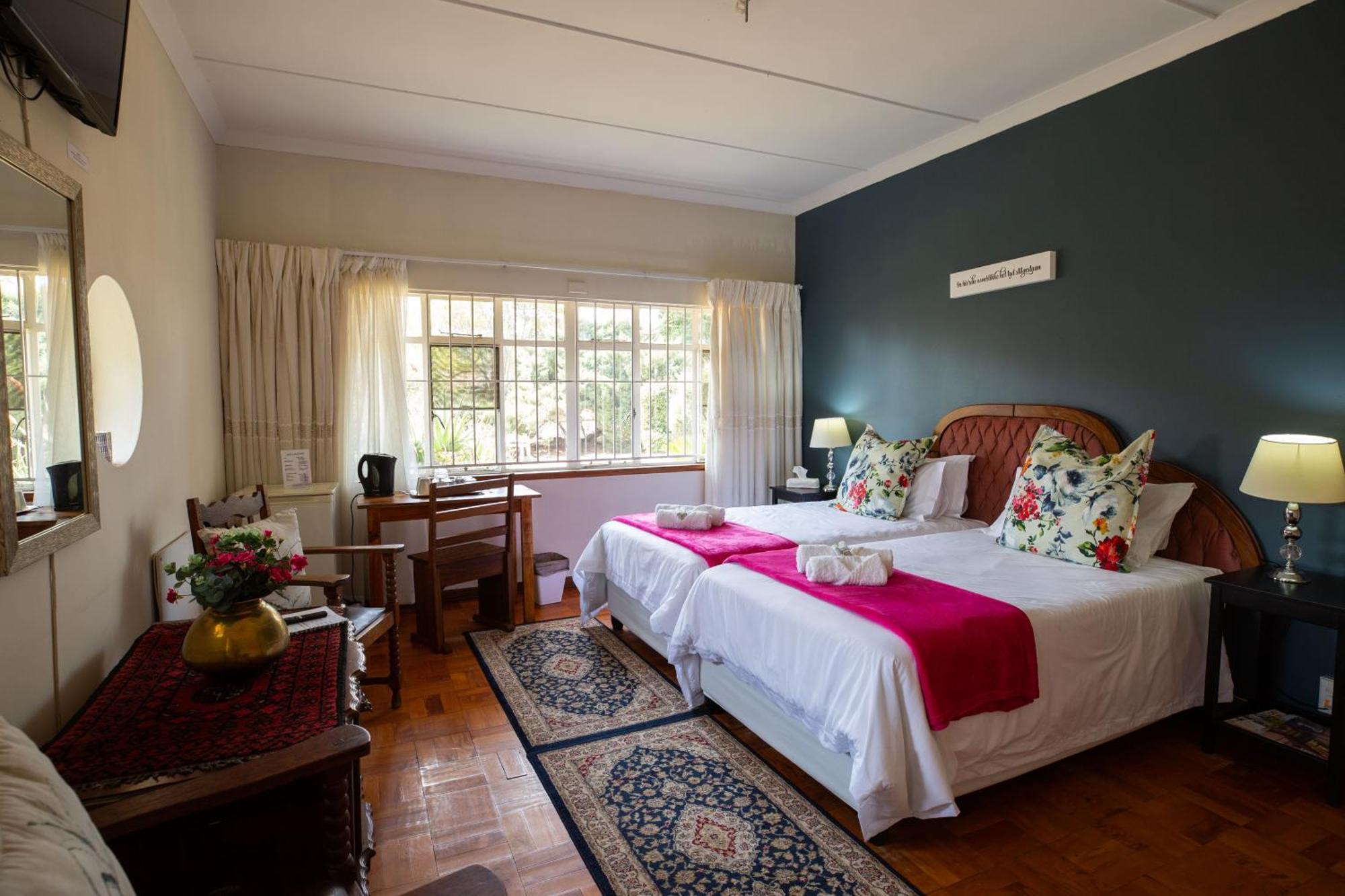 Gibson Place Vrede Екстериор снимка